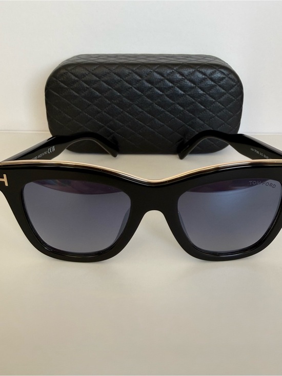NEW!!! Tom Ford women sunglasses Julie TF685 01C Authentic main image 6
